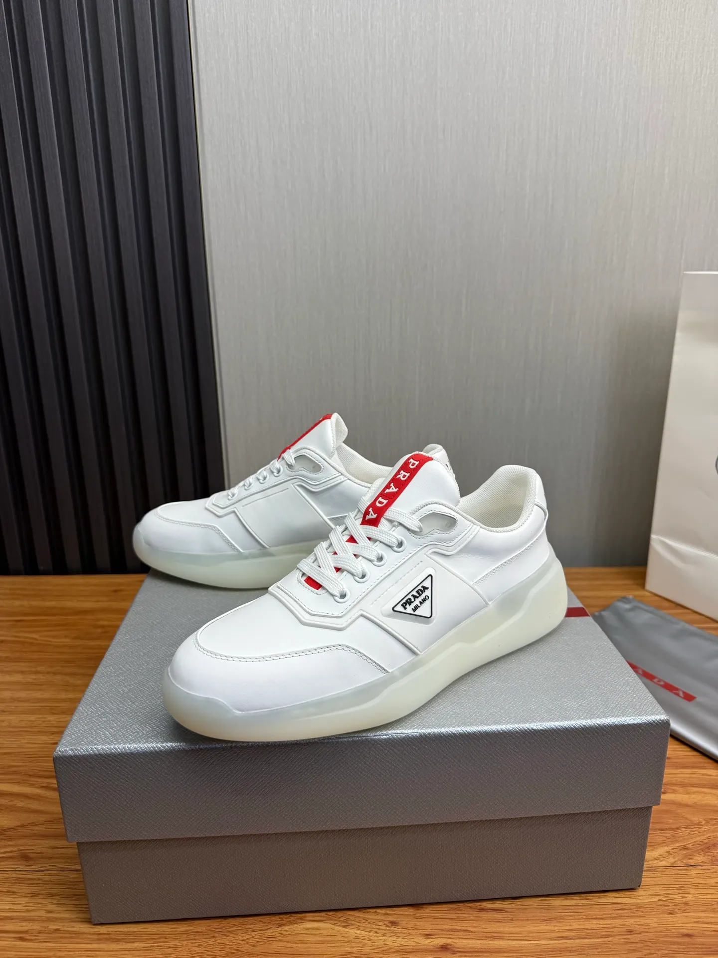Factory price 600💰 [PRADA] Popular items in men's shoe counters, synchronized with the official website, 1 high-quality shipment ✔️Original cowhide + cowhide lining, 1🆚1 replica, original sole, 38-45 (45 customized, non-refundable)
